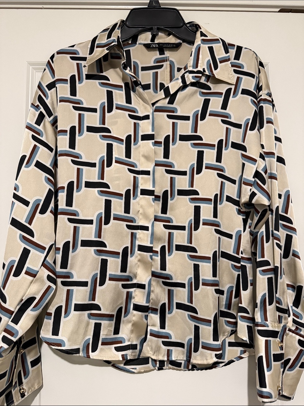 Zara Cream Geometric Chain-Link Button-Up Blouse